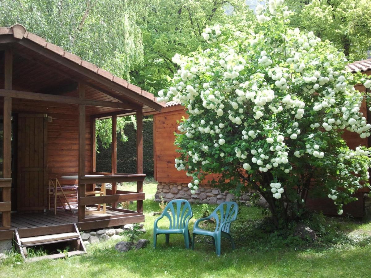 Les Chalets Quazemi A Casteil Exteriér fotografie